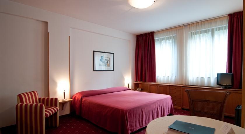 Hotel Perusia Perugia Ngoại thất bức ảnh