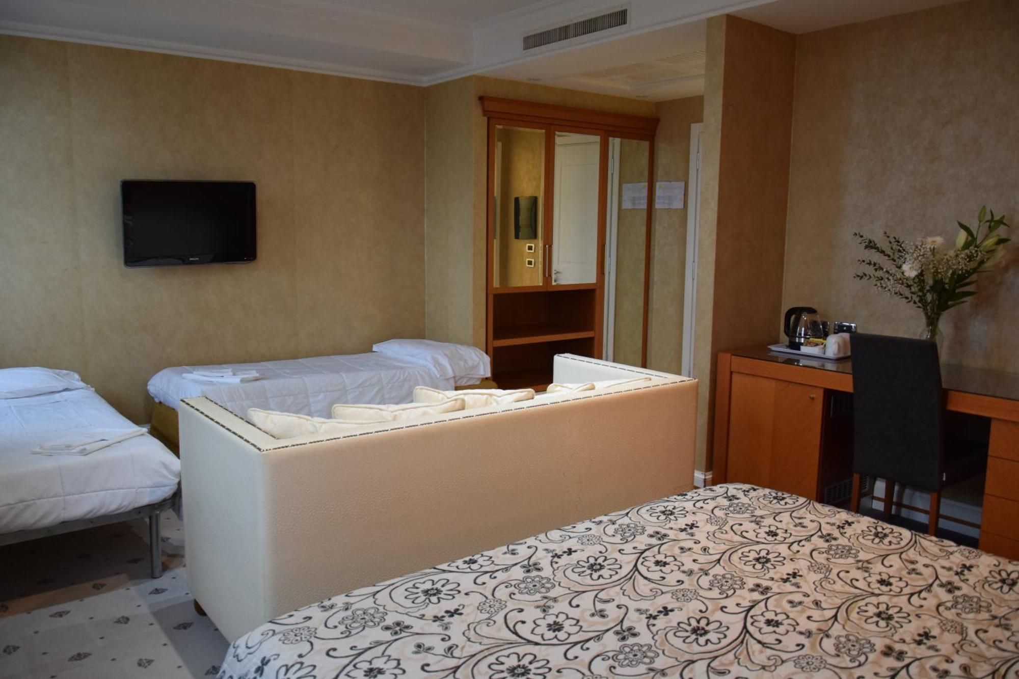 Hotel Perusia Perugia Ngoại thất bức ảnh