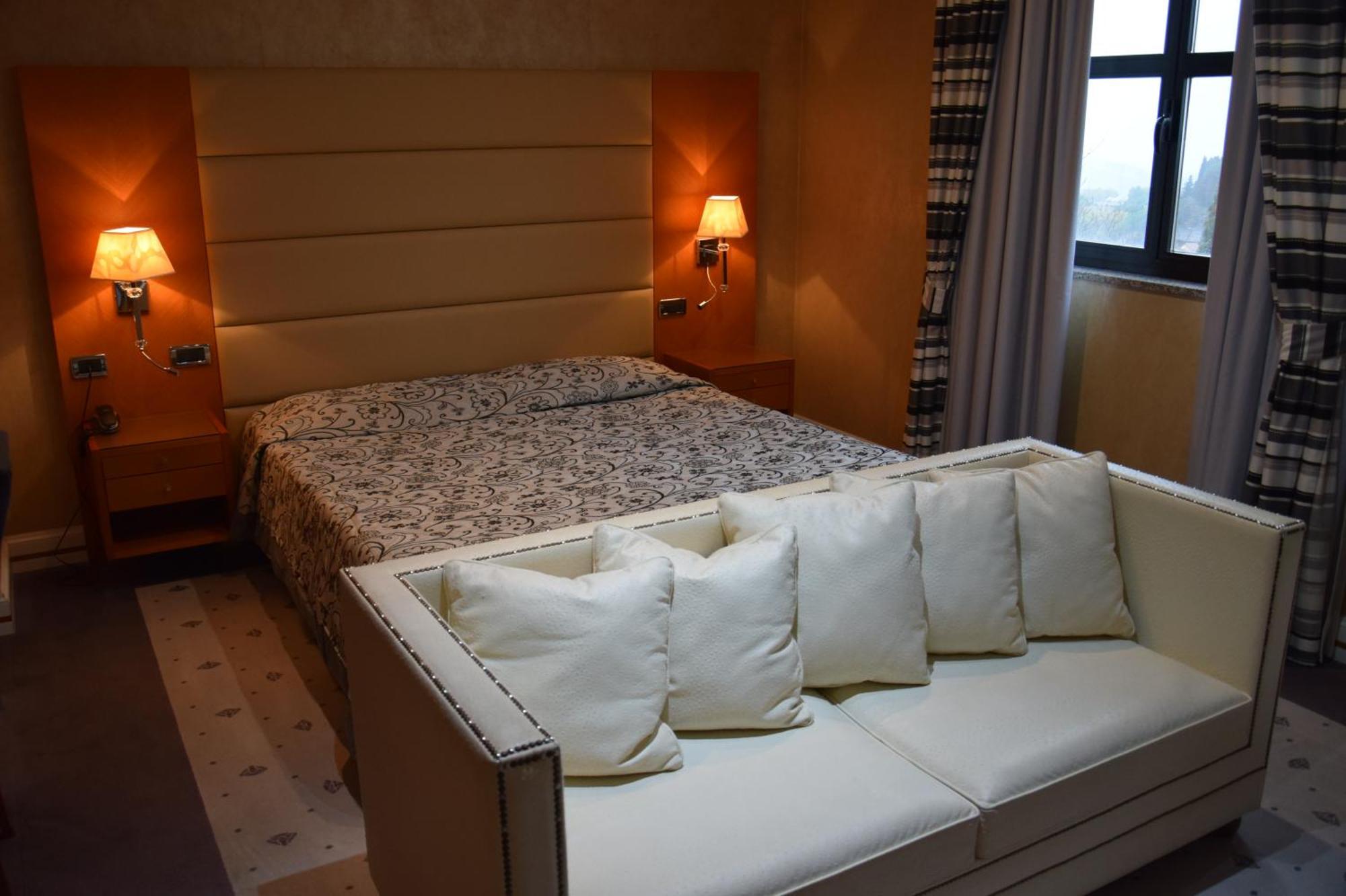 Hotel Perusia Perugia Ngoại thất bức ảnh
