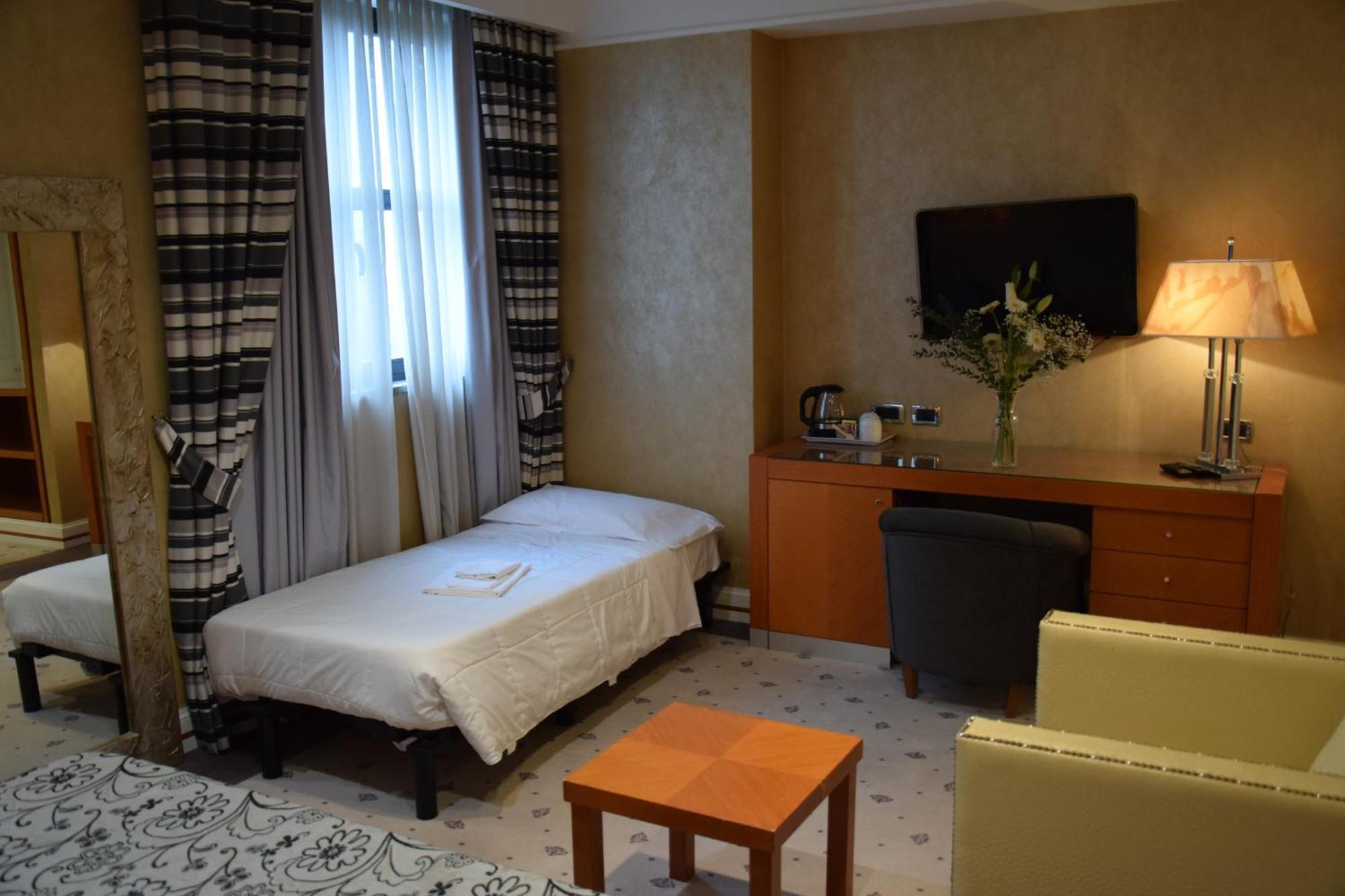 Hotel Perusia Perugia Ngoại thất bức ảnh