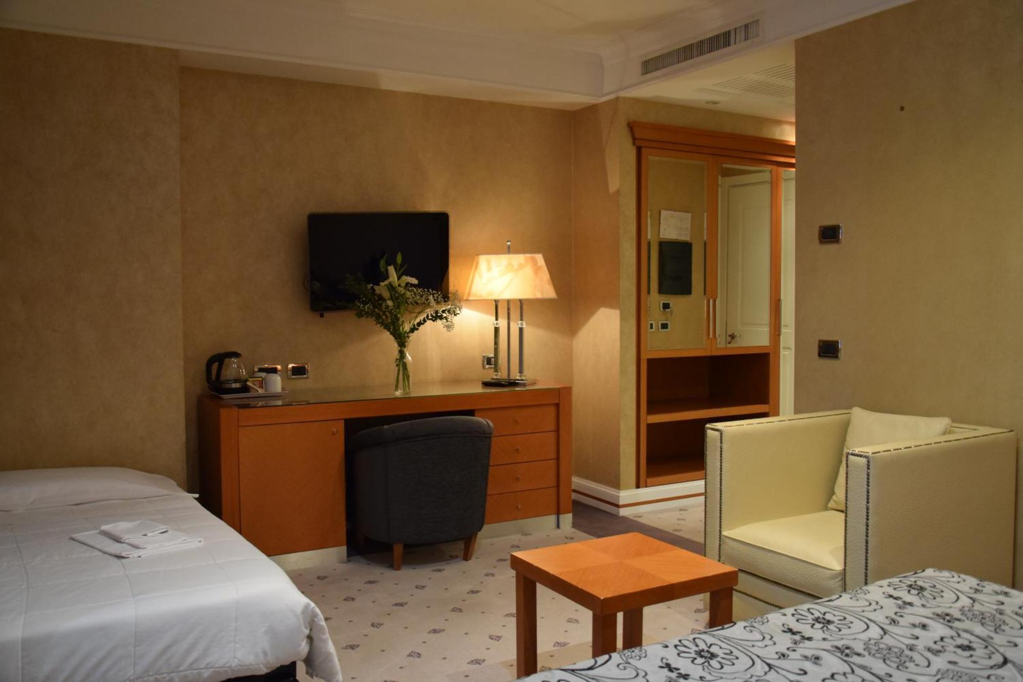 Hotel Perusia Perugia Ngoại thất bức ảnh