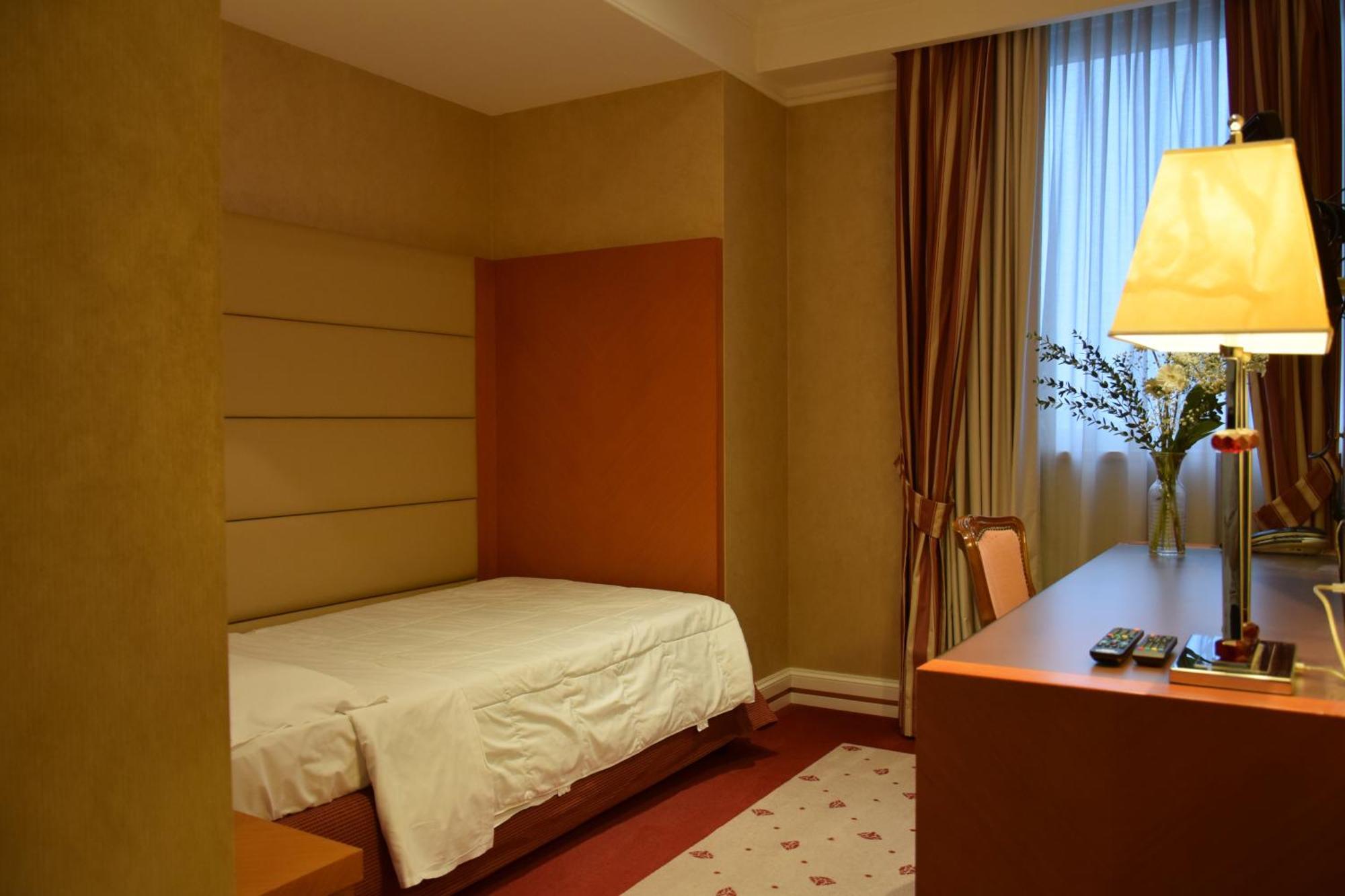 Hotel Perusia Perugia Ngoại thất bức ảnh